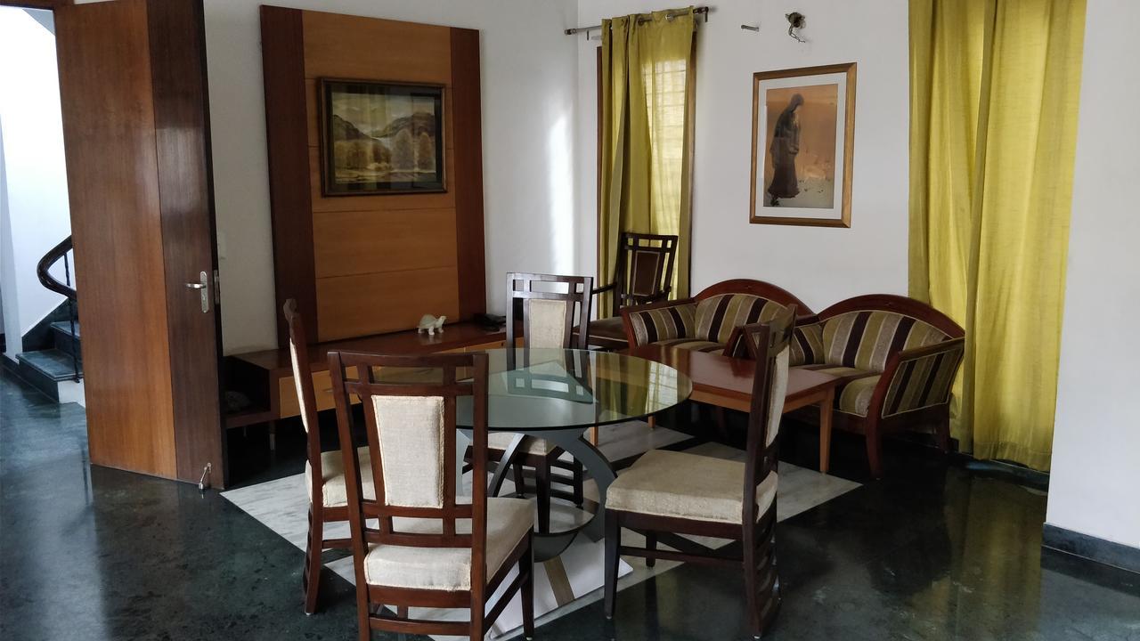 Bed and Breakfast East End Retreat Nueva Delhi Exterior foto