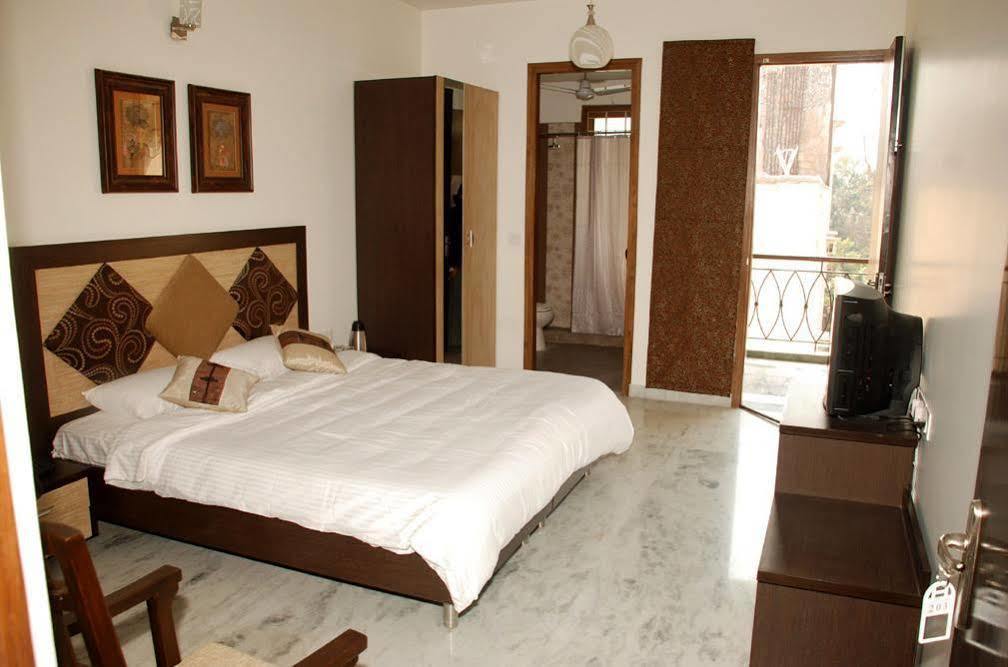 Bed and Breakfast East End Retreat Nueva Delhi Exterior foto