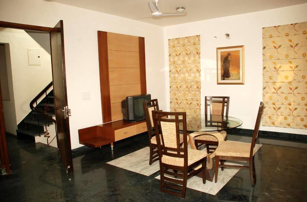 Bed and Breakfast East End Retreat Nueva Delhi Exterior foto